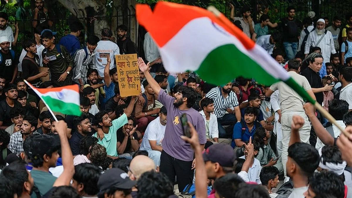 CJP Protest Today: केंद्र सरकार और कॉकरोच जनता पार्टी के बीच आज वार्ता, धर्मेंद्र प्रधान के इस्तीफे की मांग तेज