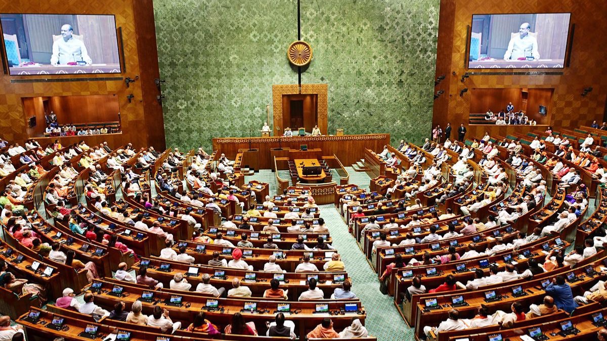 Parliament Monsoon Session 2026: संसद में आज पेश होगा एंटी पेपर लीक बिल, विपक्ष बनाएगा रणनीति