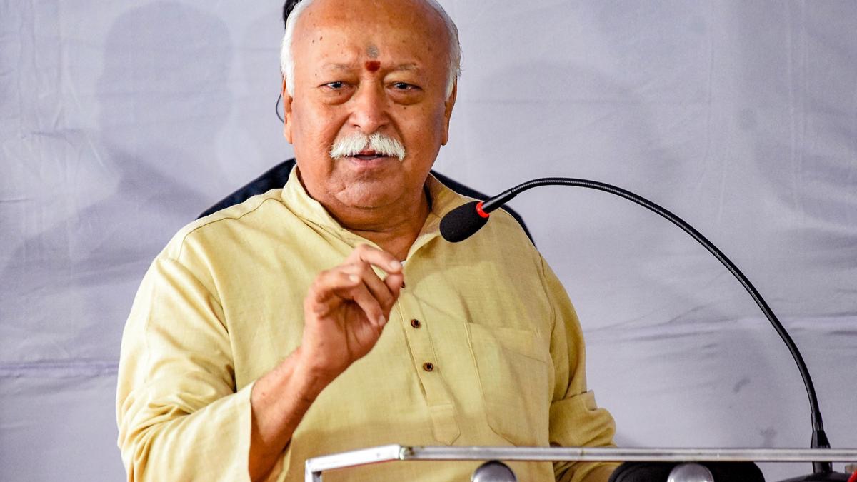 RSS प्रमुख मोहन भागवत का LGBTQ+ समुदाय पर बड़ा बयान, कहा- समाज का अभिन्न हिस्सा हैं LGBTQ+ लोग