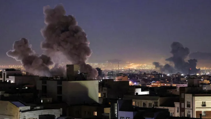 US-Iran Conflict: 6 दिन बाद टूटा सीजफायर, अमेरिका ने ईरान पर फिर दागीं मिसाइलें