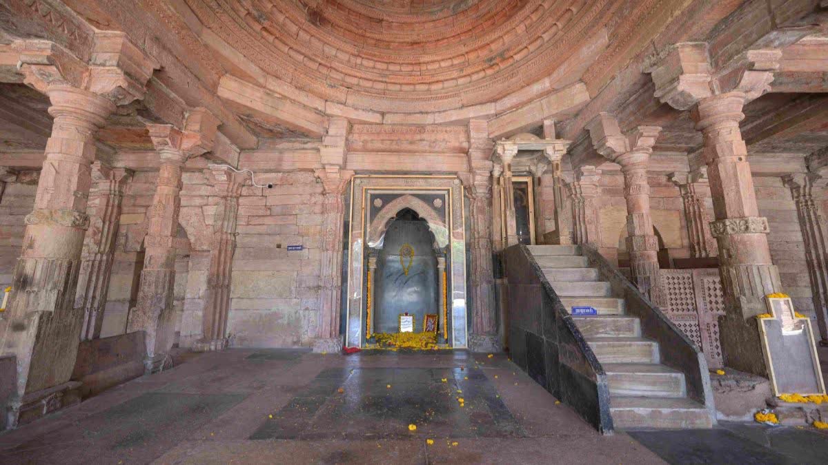 भोजशाला विवाद: सुप्रीम कोर्ट में सुनवाई फिर टली, खसरा नंबर 612 पर होगी नमाज